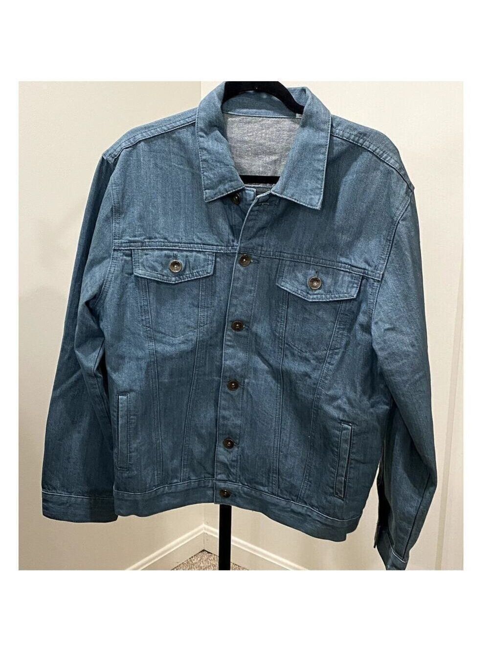Agile Denim Jacket - Size Large (EUC)